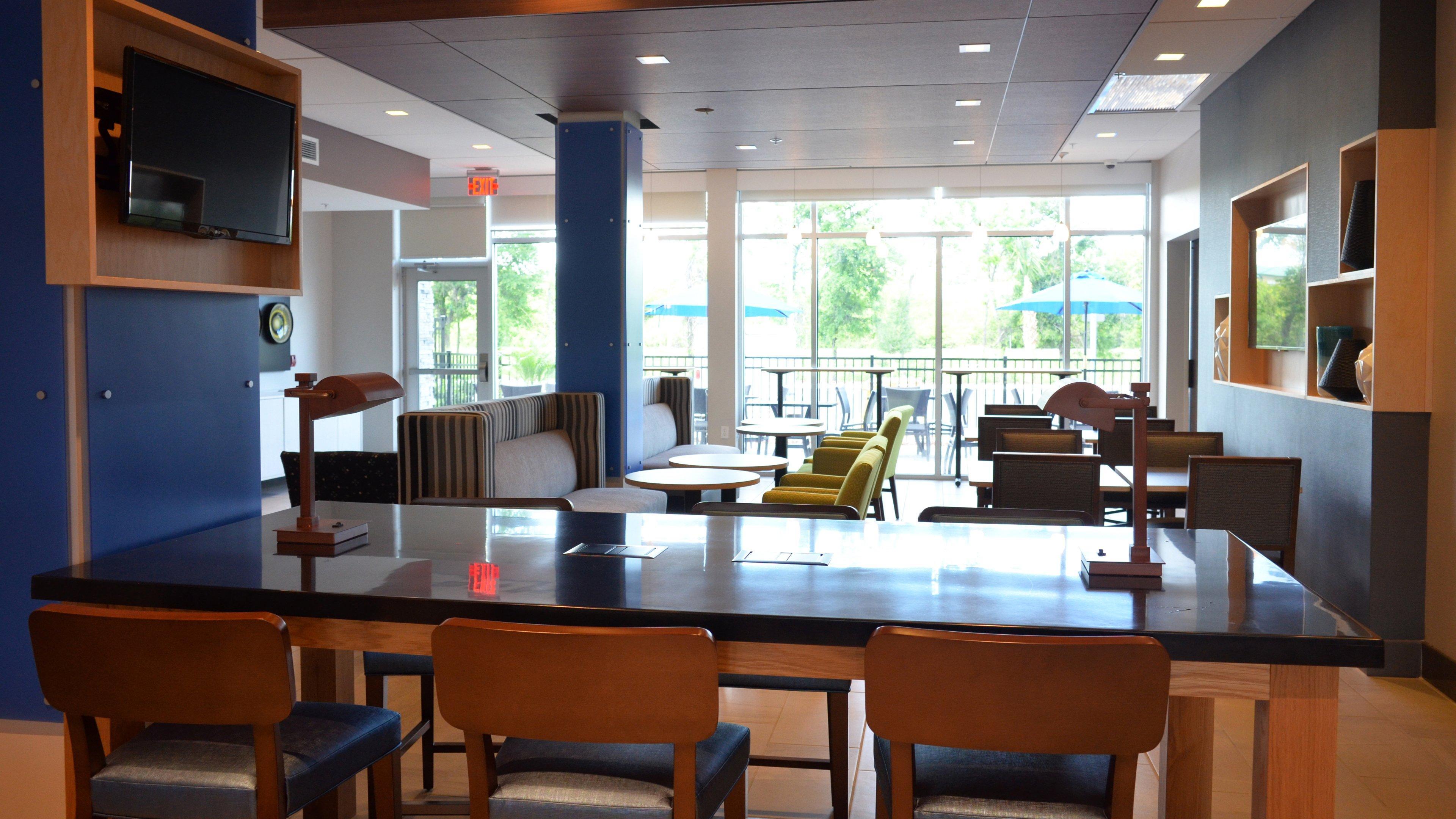 Holiday Inn Express & Suites - Jacksonville W - I295 And I10 By Ihg Экстерьер фото