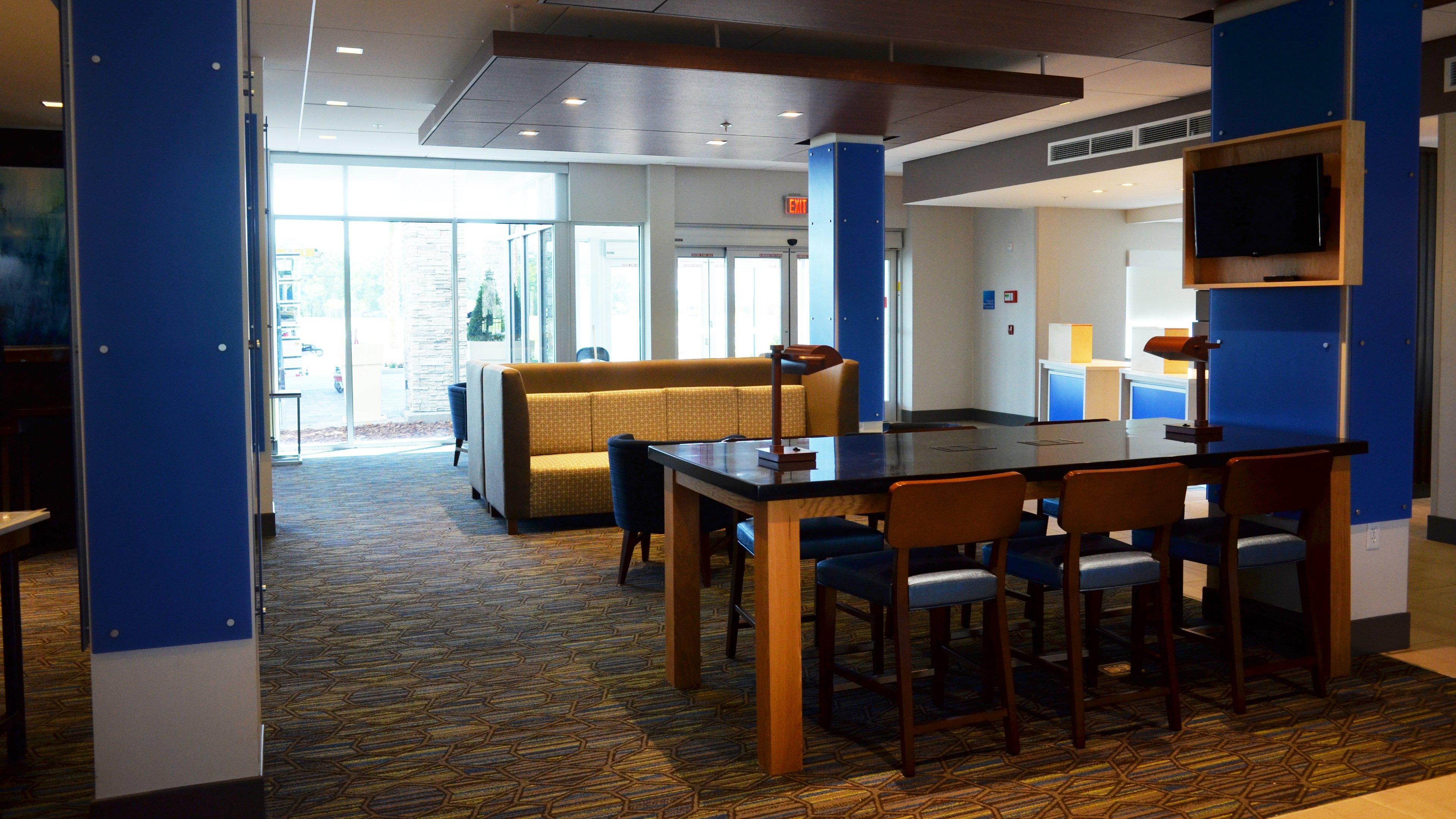 Holiday Inn Express & Suites - Jacksonville W - I295 And I10 By Ihg Экстерьер фото
